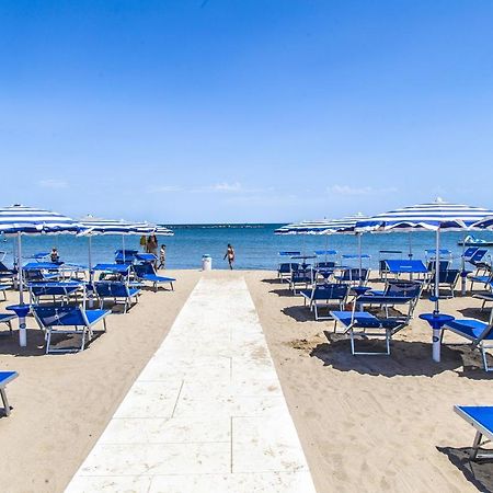 Hotel Grado ベラーリア・イジェア・マリーナ エクステリア 写真